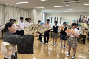 生徒・保護者向けニュース - 青山学院中等部